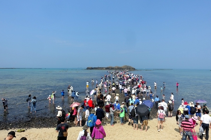 白沙滩 岩之岸摩西分海奇观 澎湖 大纪元